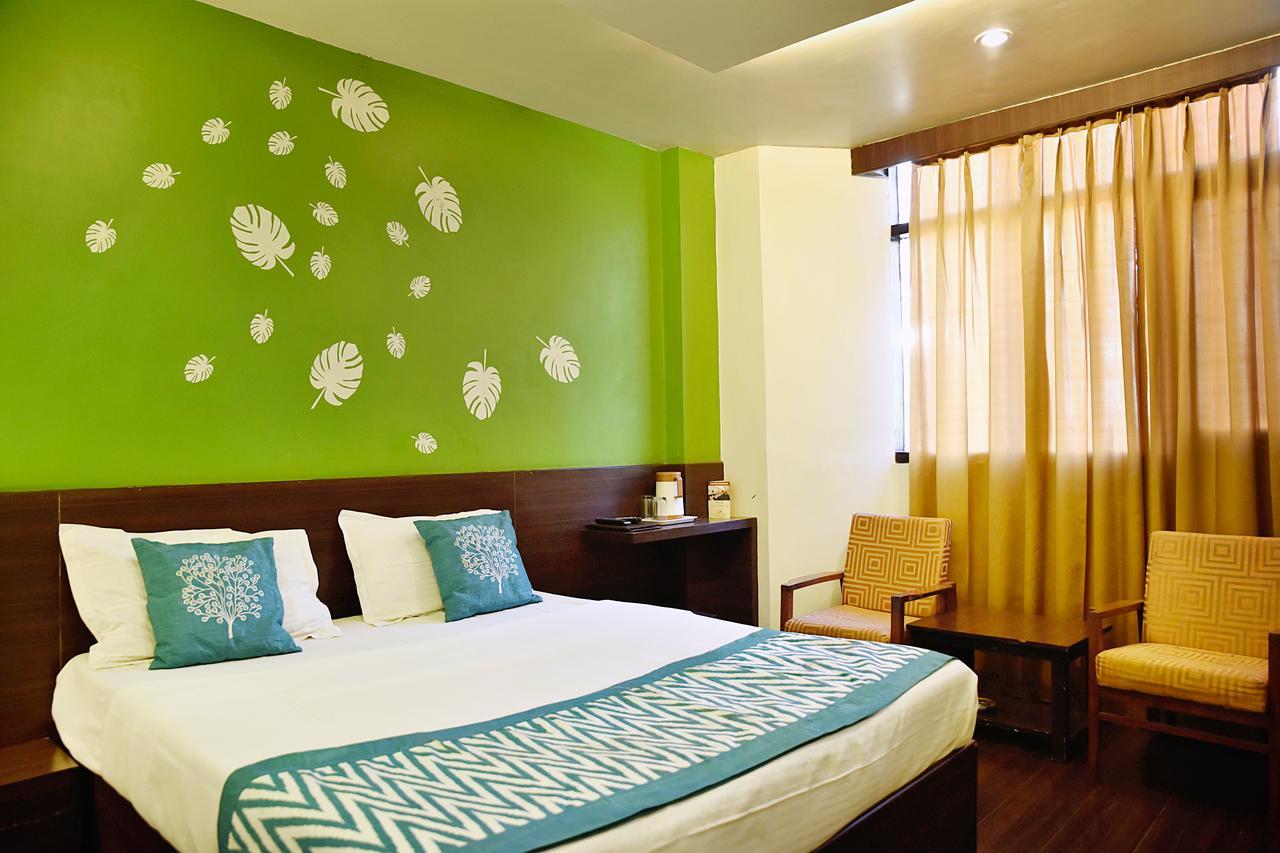 Oyo 8917 Hotel Crystal Palace Shimla Ngoại thất bức ảnh