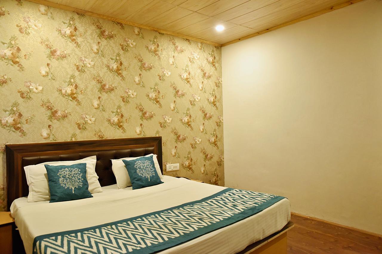 Oyo 8917 Hotel Crystal Palace Shimla Ngoại thất bức ảnh