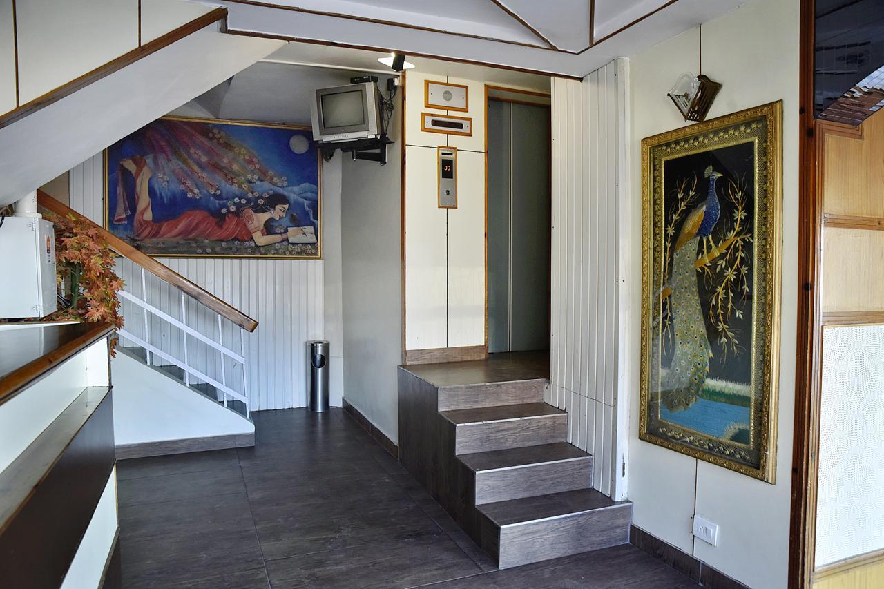 Oyo 8917 Hotel Crystal Palace Shimla Ngoại thất bức ảnh